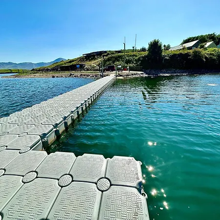 Private Island Sleeps 22 With Hot Tub Hébergement de vacances Westport